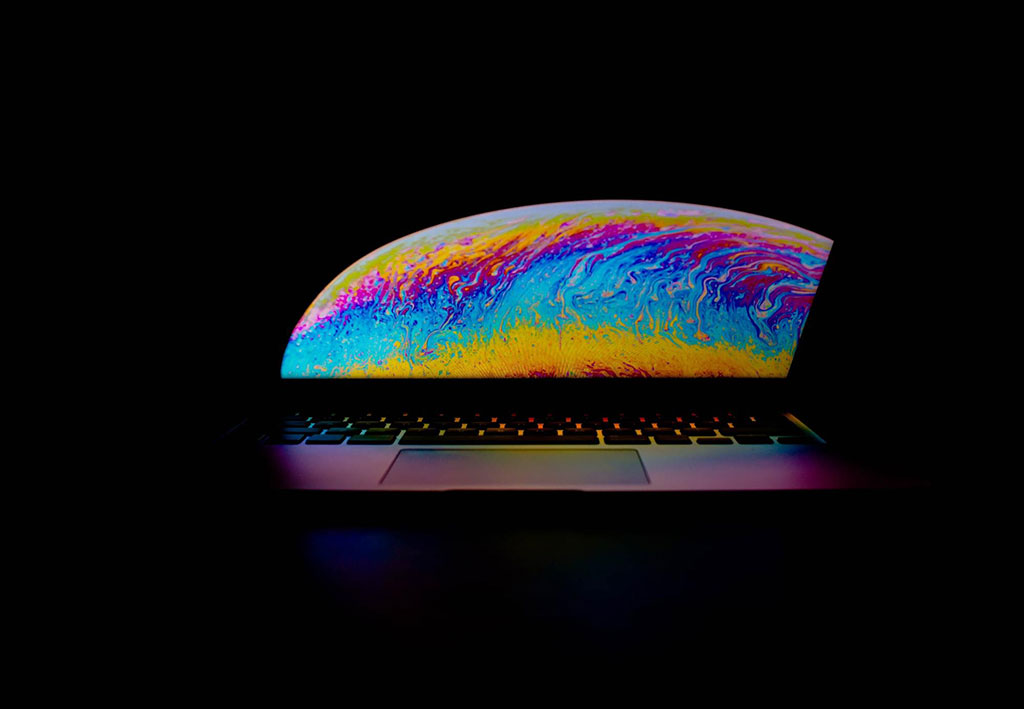 MacBook Visual Effects