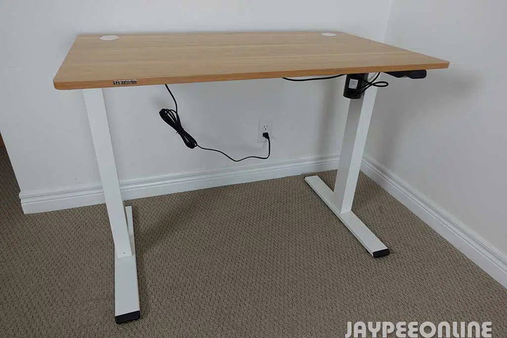 FlexiSpot EG1W-40 Adjustable Standing Desk