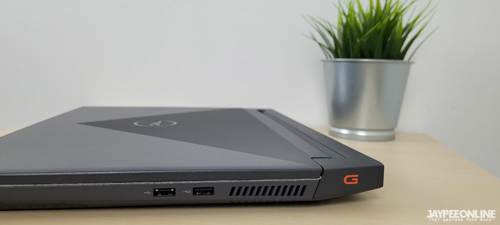 Right Side View of Dell G15 5511 Gaming Laptop
